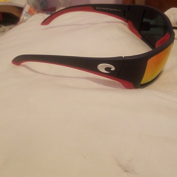 Costa like new - Picture 2 of 4